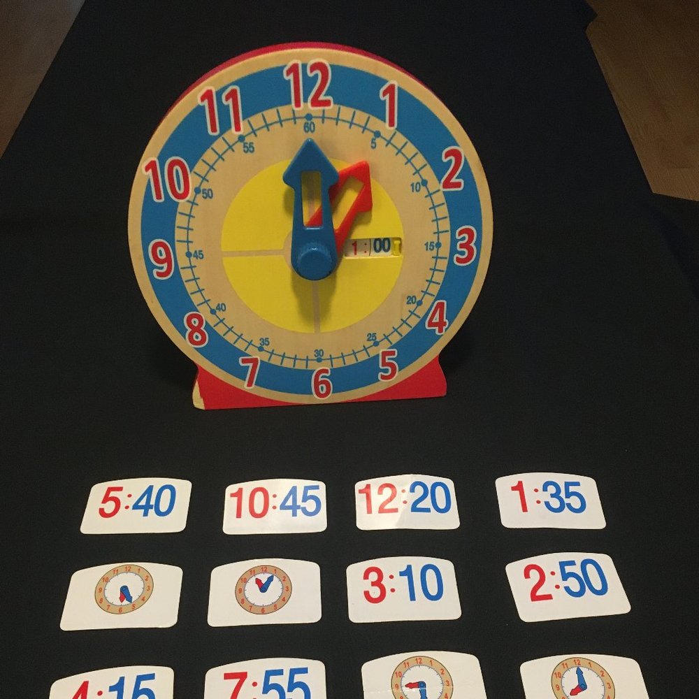 Melissa & Doug Turn & Tell Clock with Reversible Time Cards